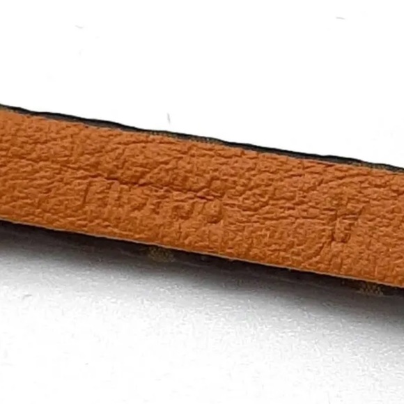 Louis Vuitton Authentic Say Yes Love Bracelet - Picture 15 of 15